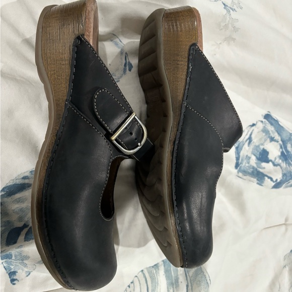 Dansko Black Martina Mule, Sz 41 - Picture 2 of 4